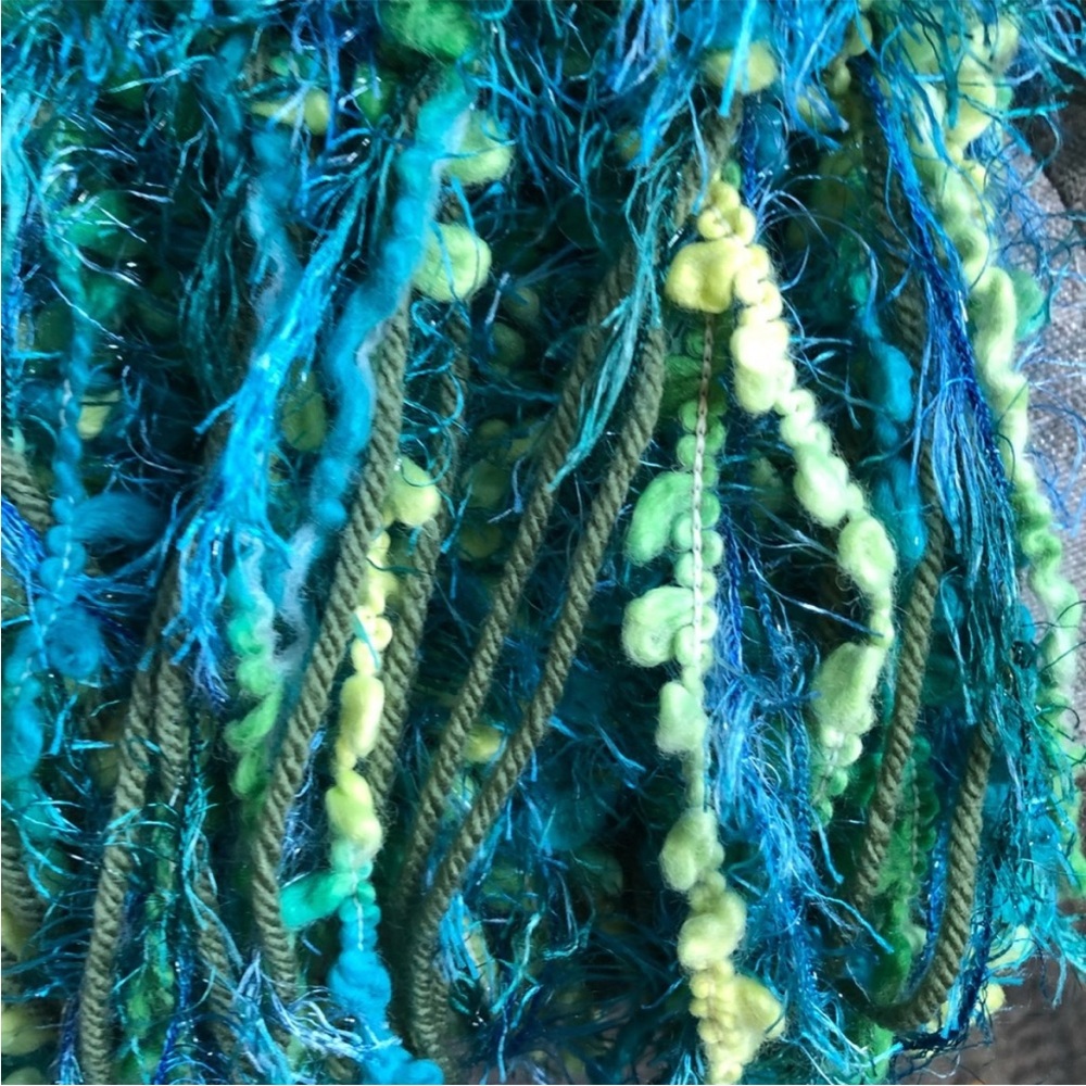 Handmade Scarf - Picture 3 of 4